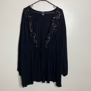 Torrid black and gold tie front cardigan size 4